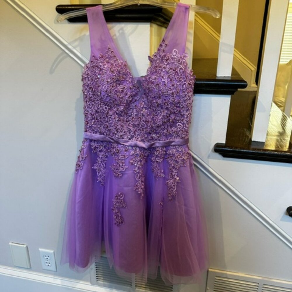 NWOT Homecoming Dress, Purple/Pink, Size 6, Hebeos